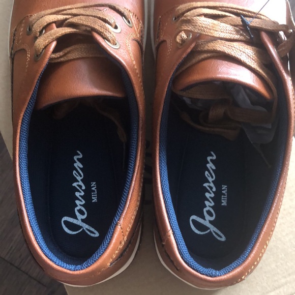 Jonsen NEW IN BOX Brown Men’s Memory Foam Sneaker. Size 8. - Picture 3 of 4